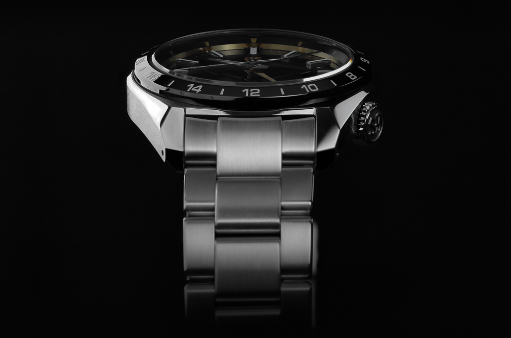 case detail of Grand Seiko SBGN023