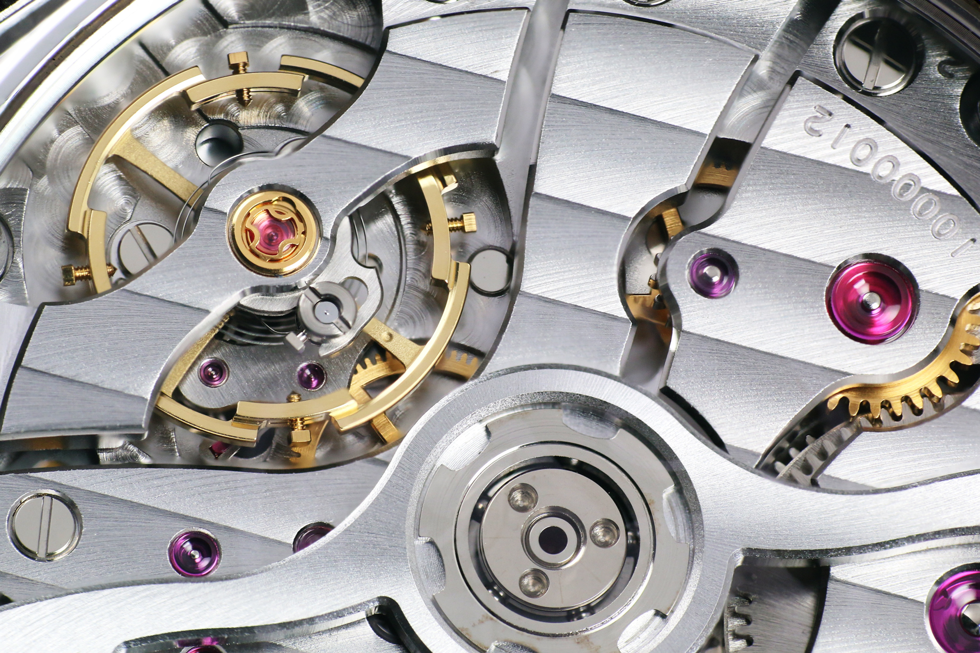 Close up of the bridge detail of caliber 9SA5.